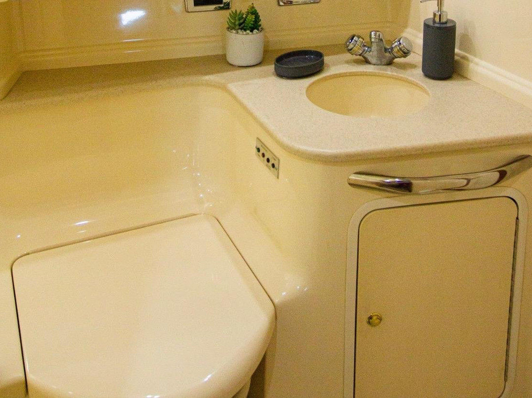 Poseidon Charters-普罗维登西亚莱斯必去景点