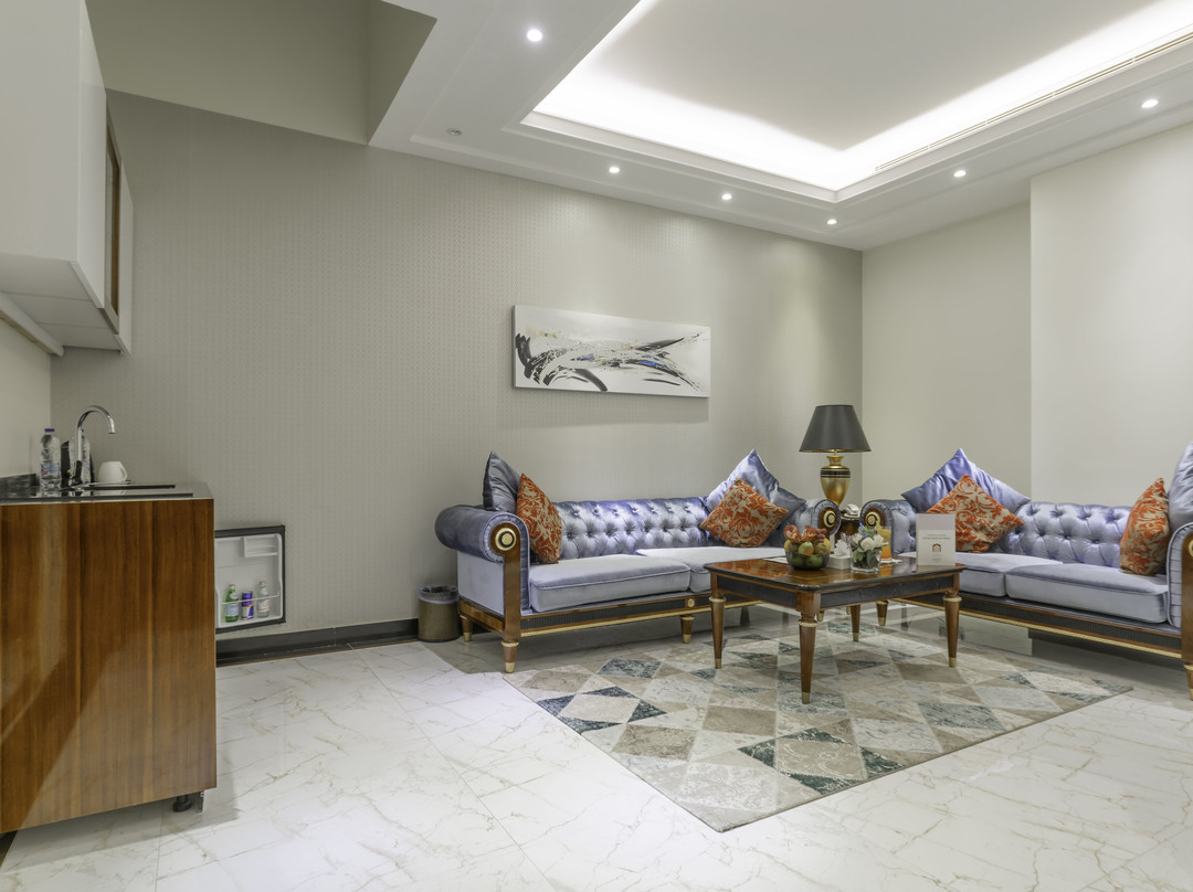 Makeen Homes By Warwick主图