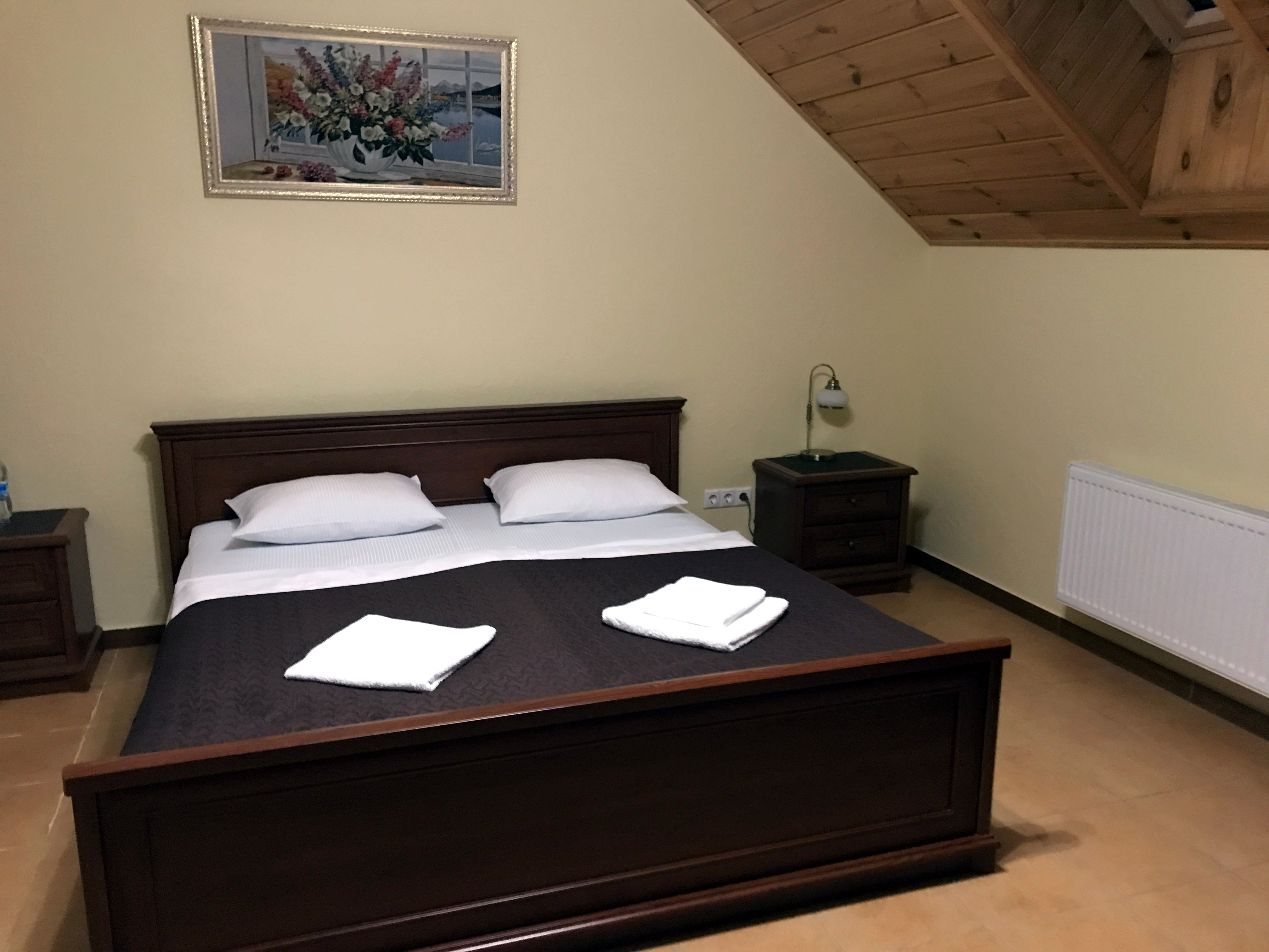 Chalet Hotel-官方