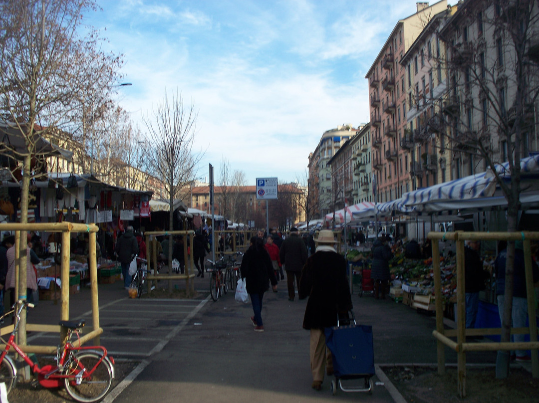 Mercato Settimanale Martedì-米兰必去景点