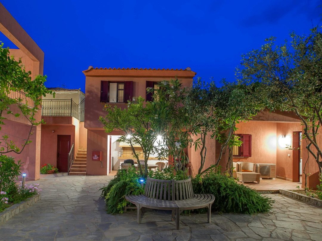 The Varos Residences Hotel主图