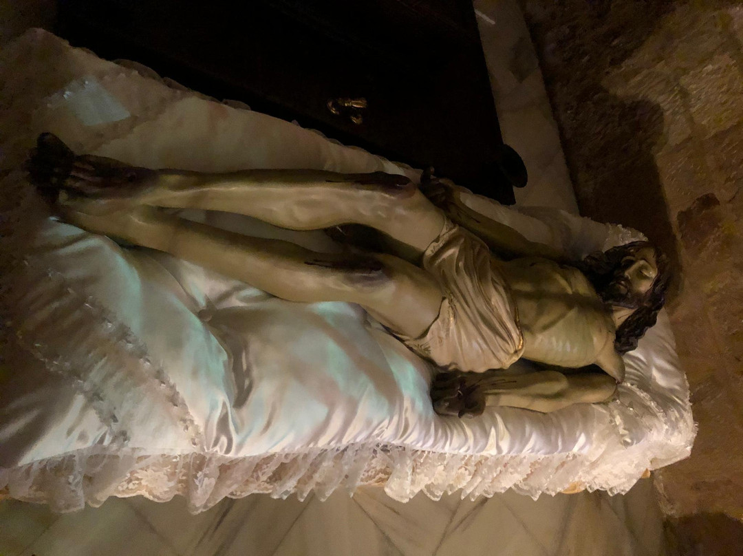 Iglesia de San Mateo-Banos de la Encina必去景点