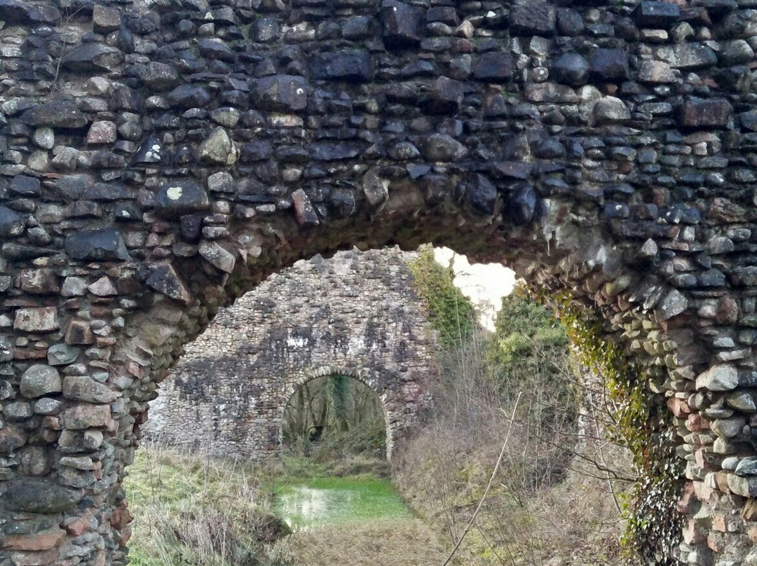 Lochmaben Castle景点图片