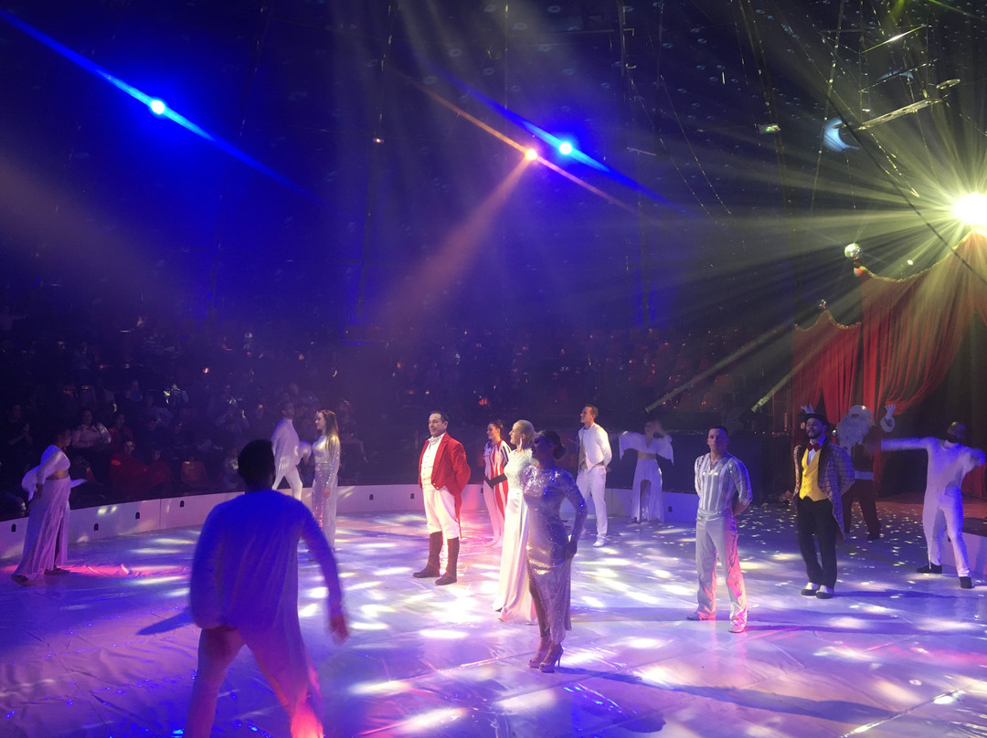 Une Journee au Cirque-Villeneuve-la-Garenne必去景点