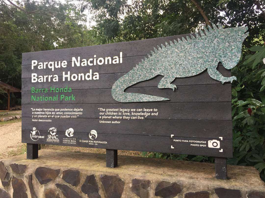Barra Honda National Park景点图片