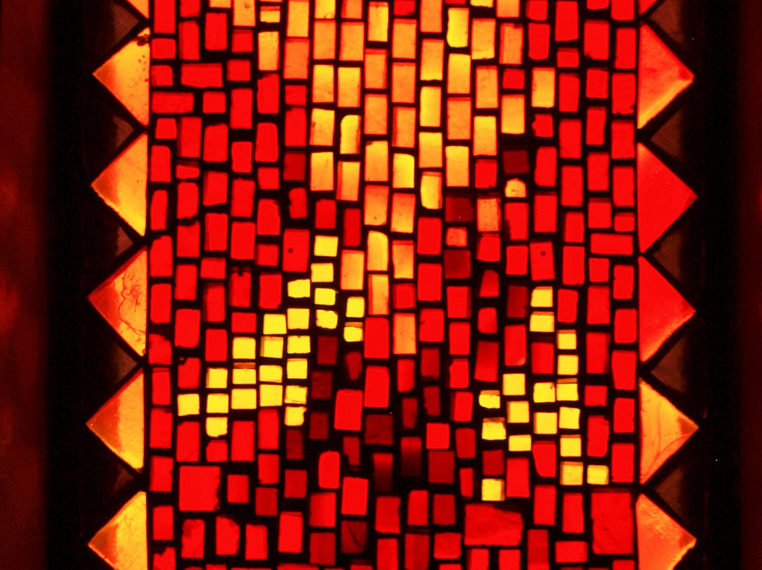 Eglise Saint Georges-Etroussat必去景点