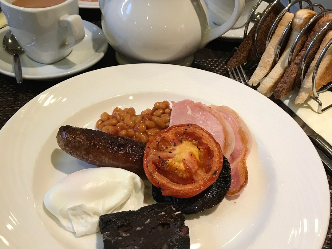 The Three Horseshoes Hotel主图