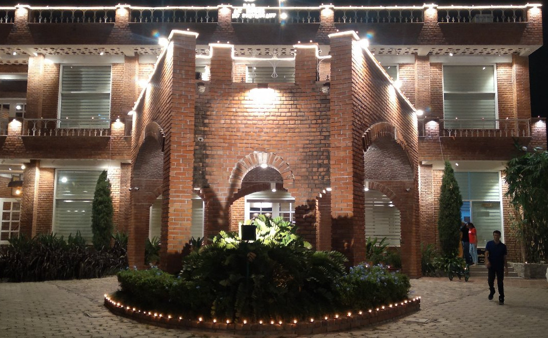 Royale Resorts主图