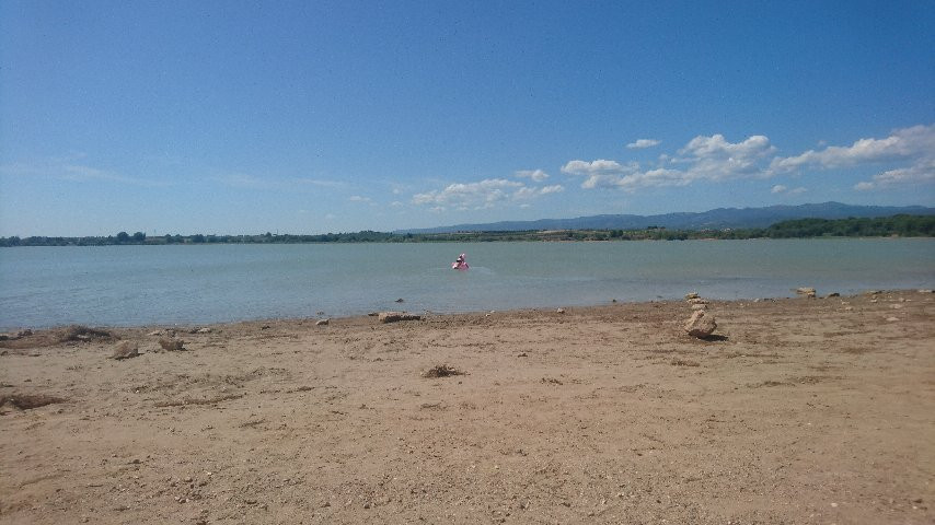 Lac de Jouarres景点图片