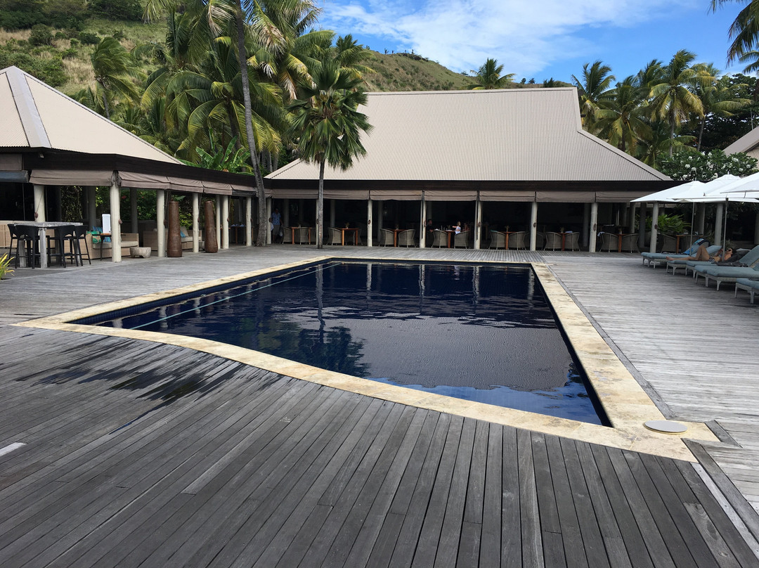 沃莫岛度假酒店主图