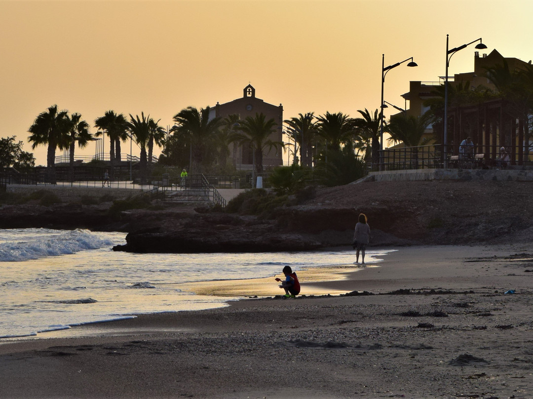 Playa de Isla Plana景点图片
