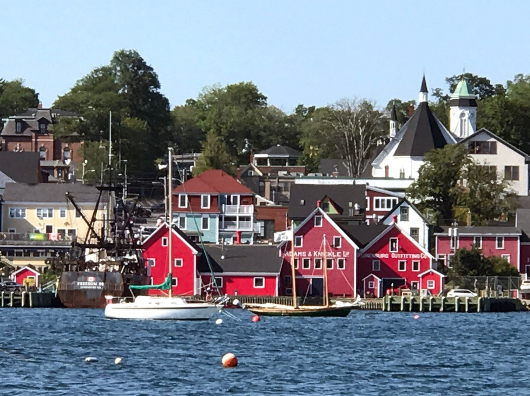 Lunenburg Ocean Adventures-卢嫩堡必去景点