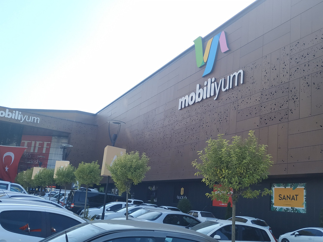 Mobiliyum Mobilya AVM-Inegol必去景点