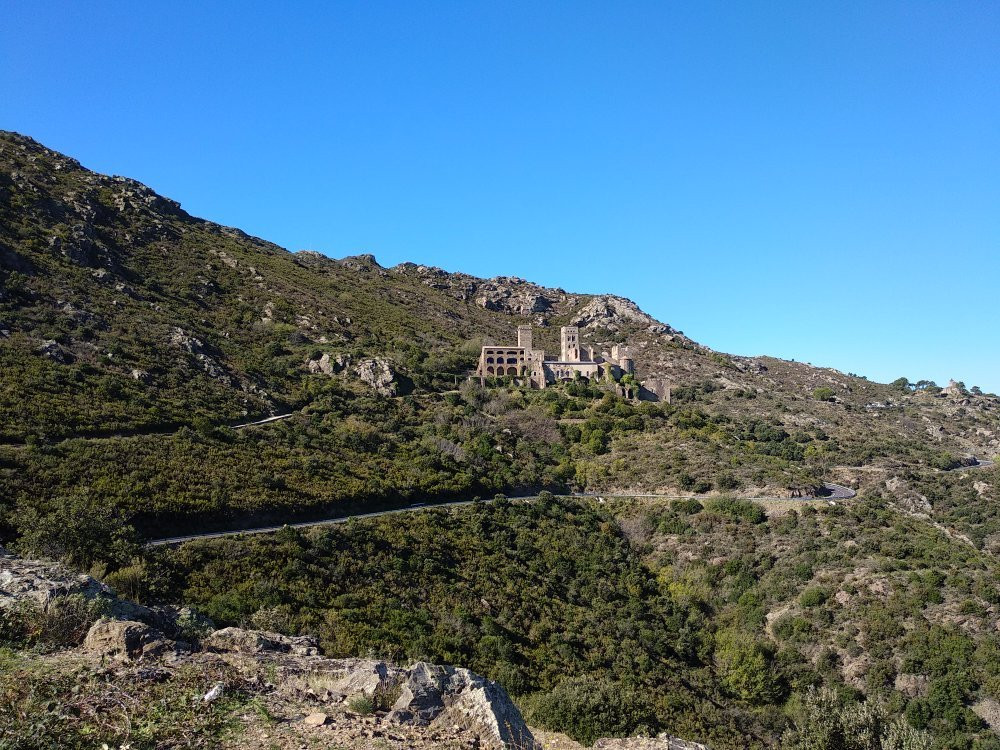 Monasterio de Sant Pere de Rodes景点图片