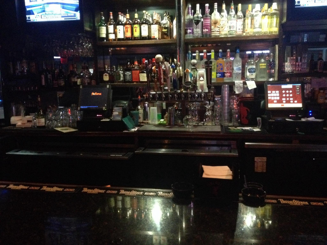 Tyrone旅游景点-Tavern on 74