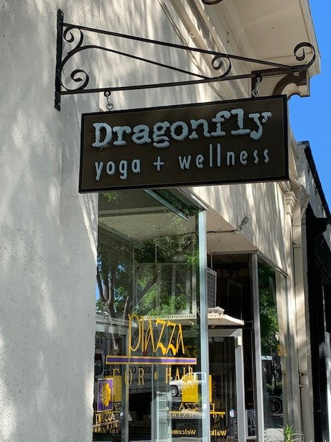 Dragonfly Yoga and Wellness-利佛摩必去景点