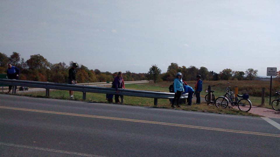 Falling Waters旅游景点-Route 9 Bike Path