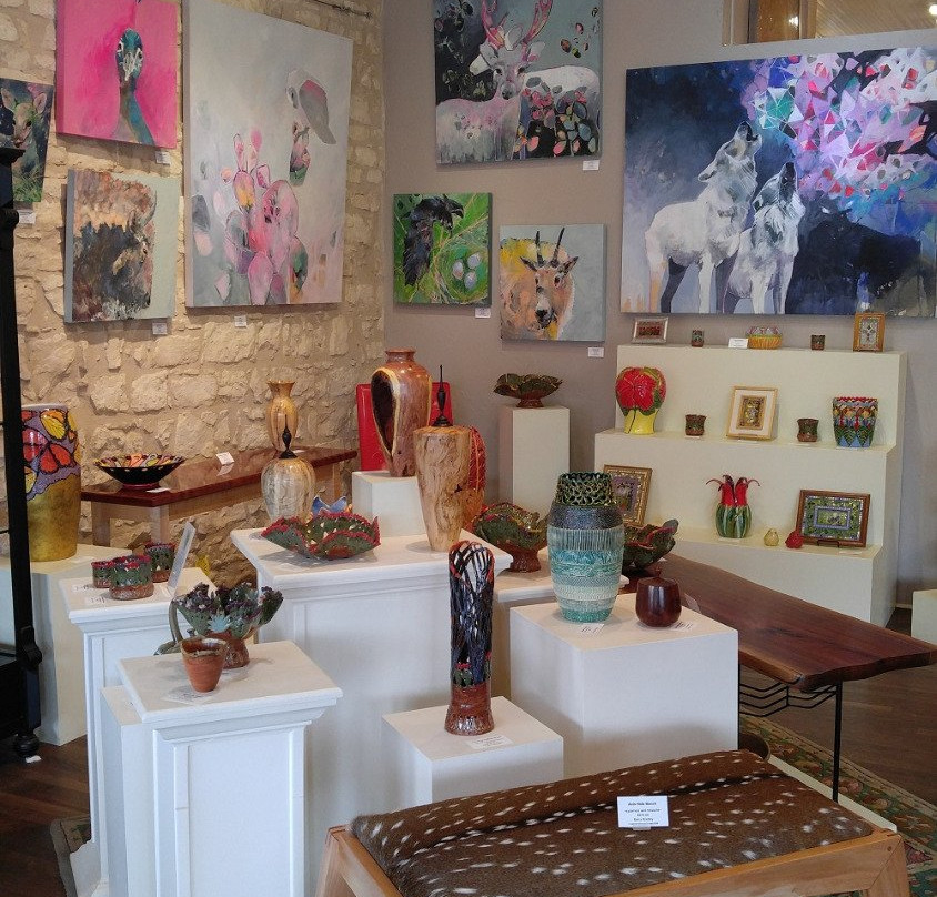 Artisans - A Texas Gallery-弗雷德里克斯堡必去景点