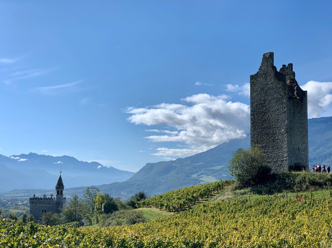 Les tours de chignin景点图片