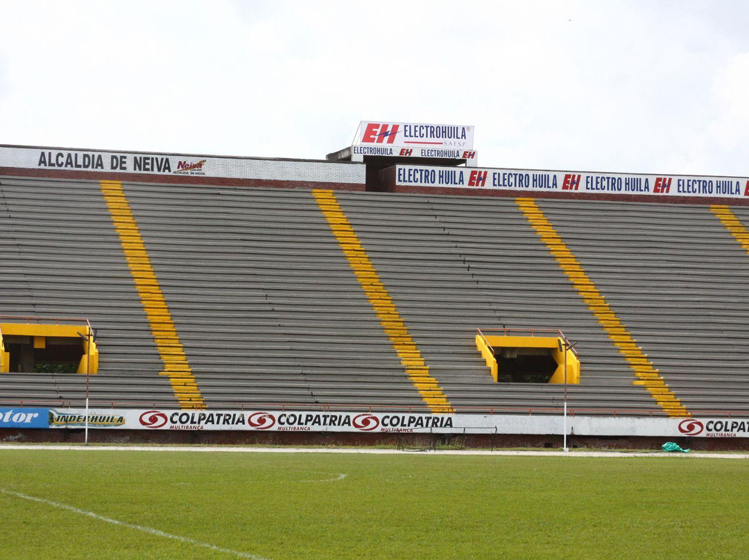 Estadio Guillermo Plazas Alcid景点图片