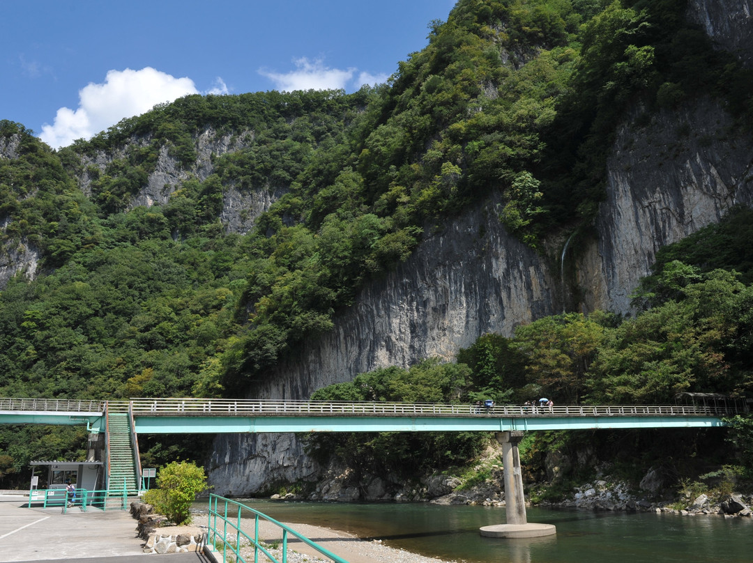 Ikurakyo-新见市必去景点