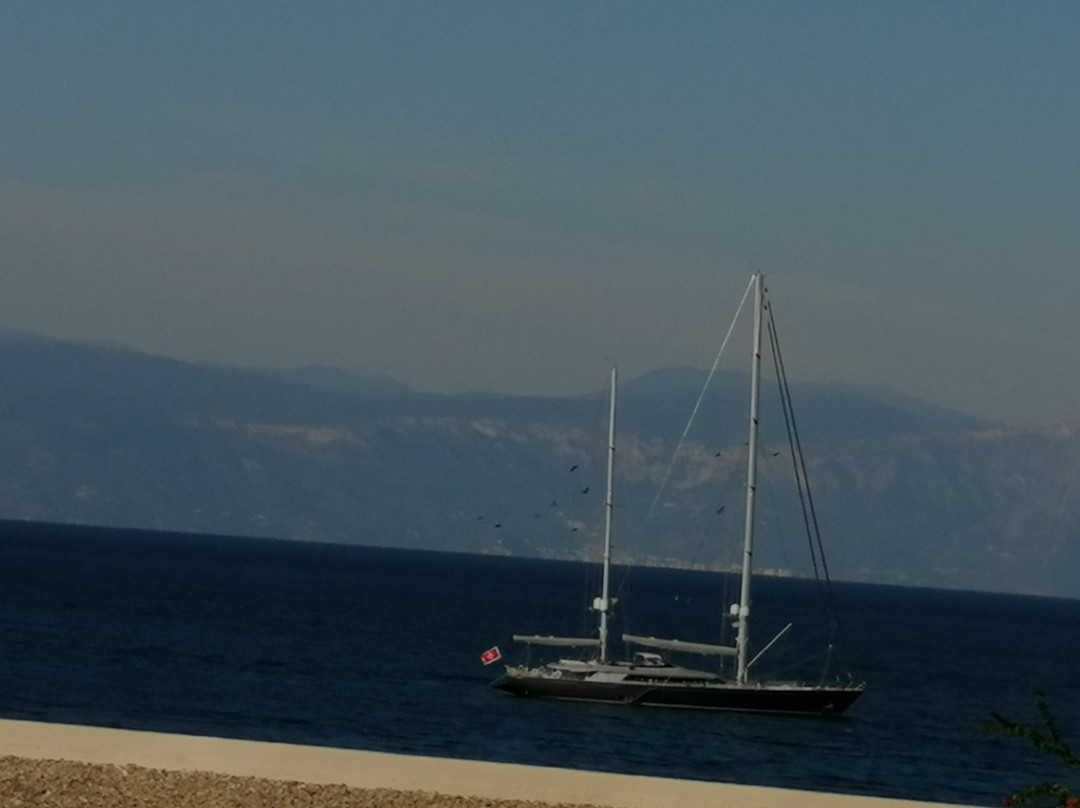 AKS Hinitsa Bay主图