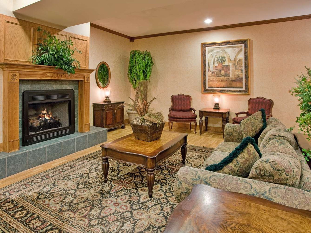 Country Inn & Suites by Radisson, Somerset, KY主图