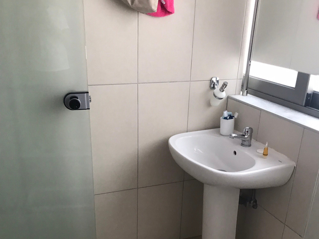 Crystal Bay Hotel主图