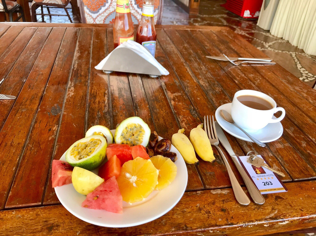 阿尔米纳尔酒店主图