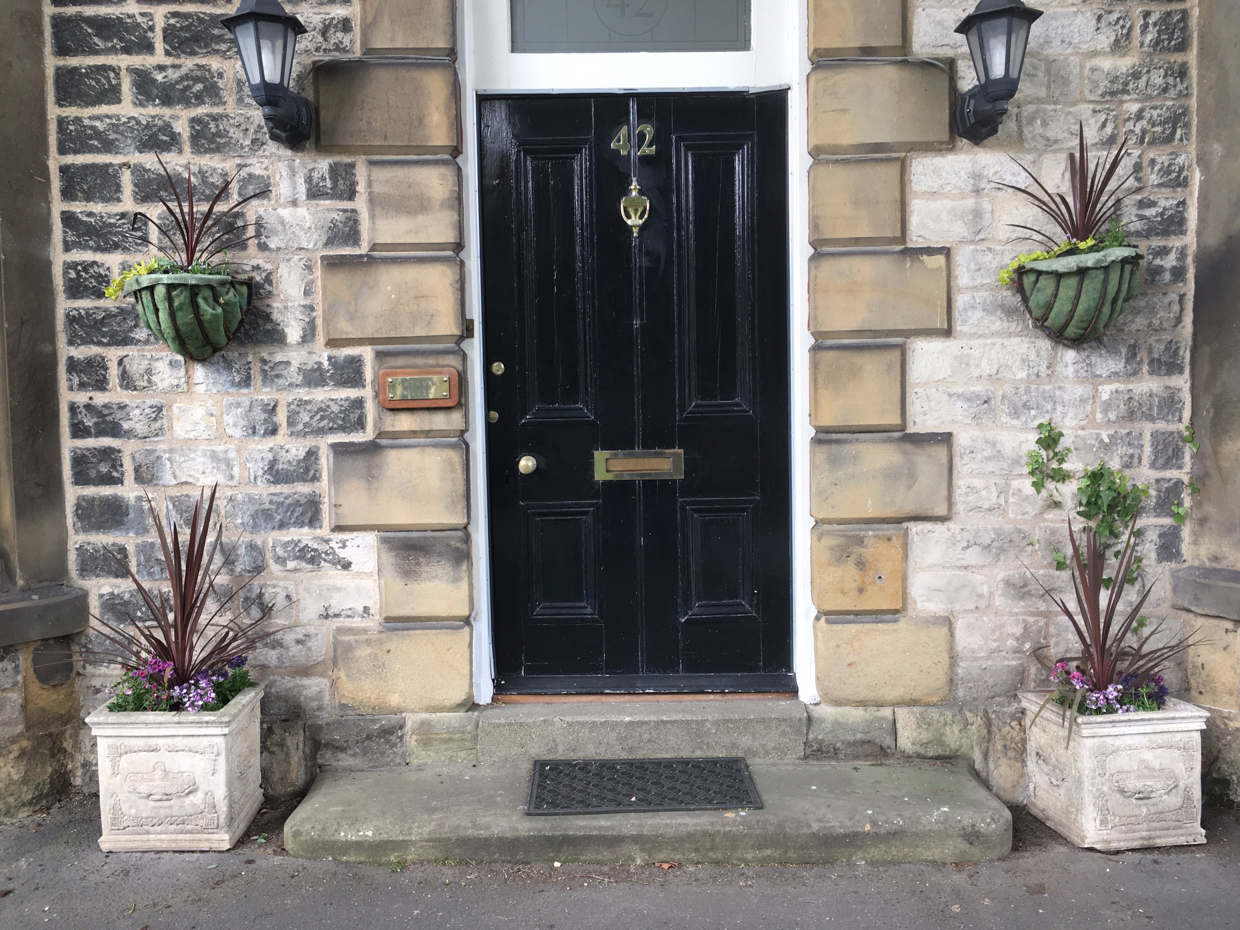 Cawthorne House-官方