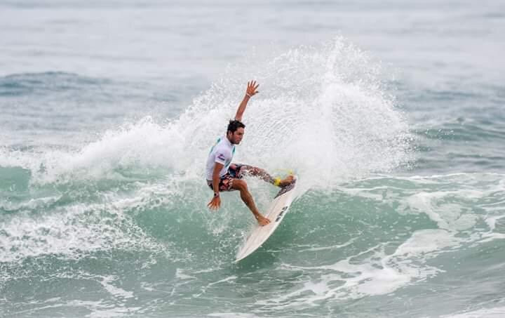 El Gato Rojas Surf School景点图片