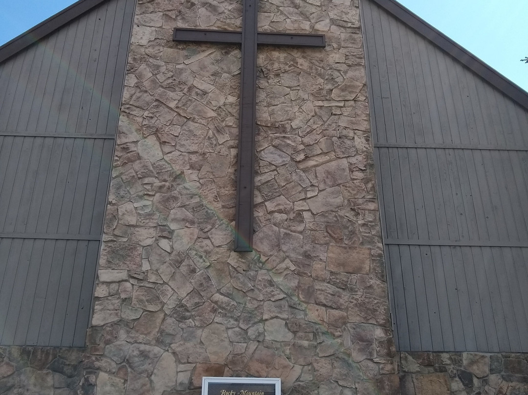 Rocky Mountain Bible Church景点图片