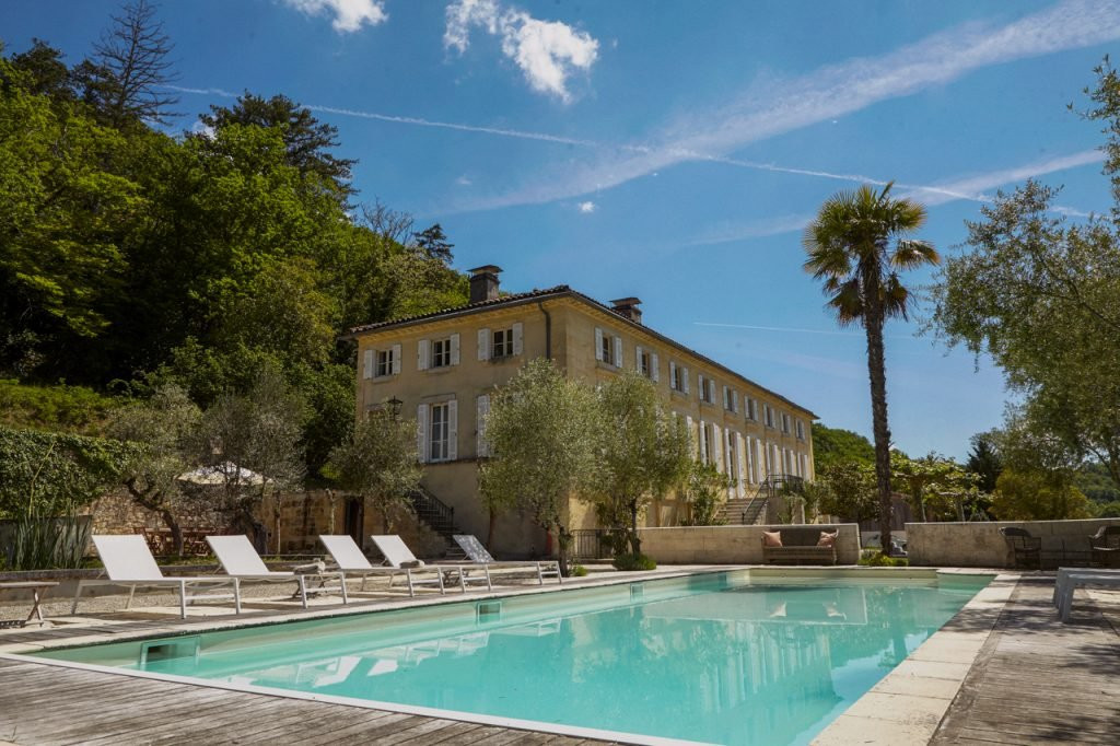 Chateau Champcenetz主图