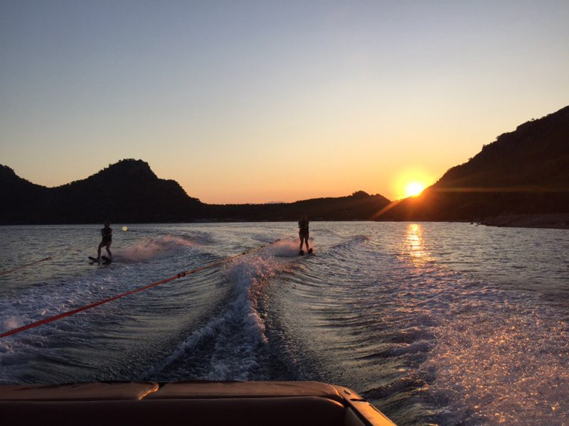 The Lake Water Sports Club-路特奇必去景点