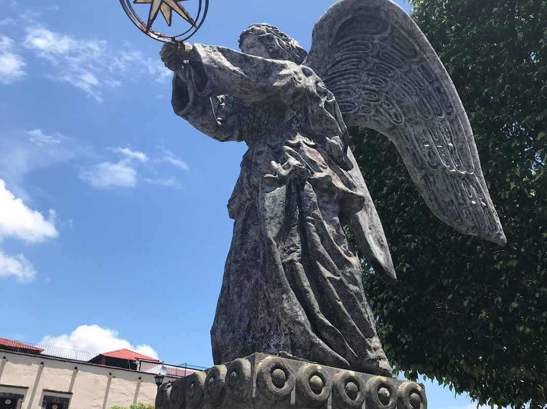 Parroquia Santiago Apostol-特基拉必去景点