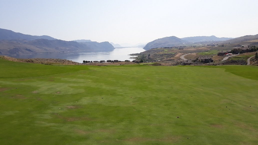 Tobiano Golf Course-坎卢普斯必去景点