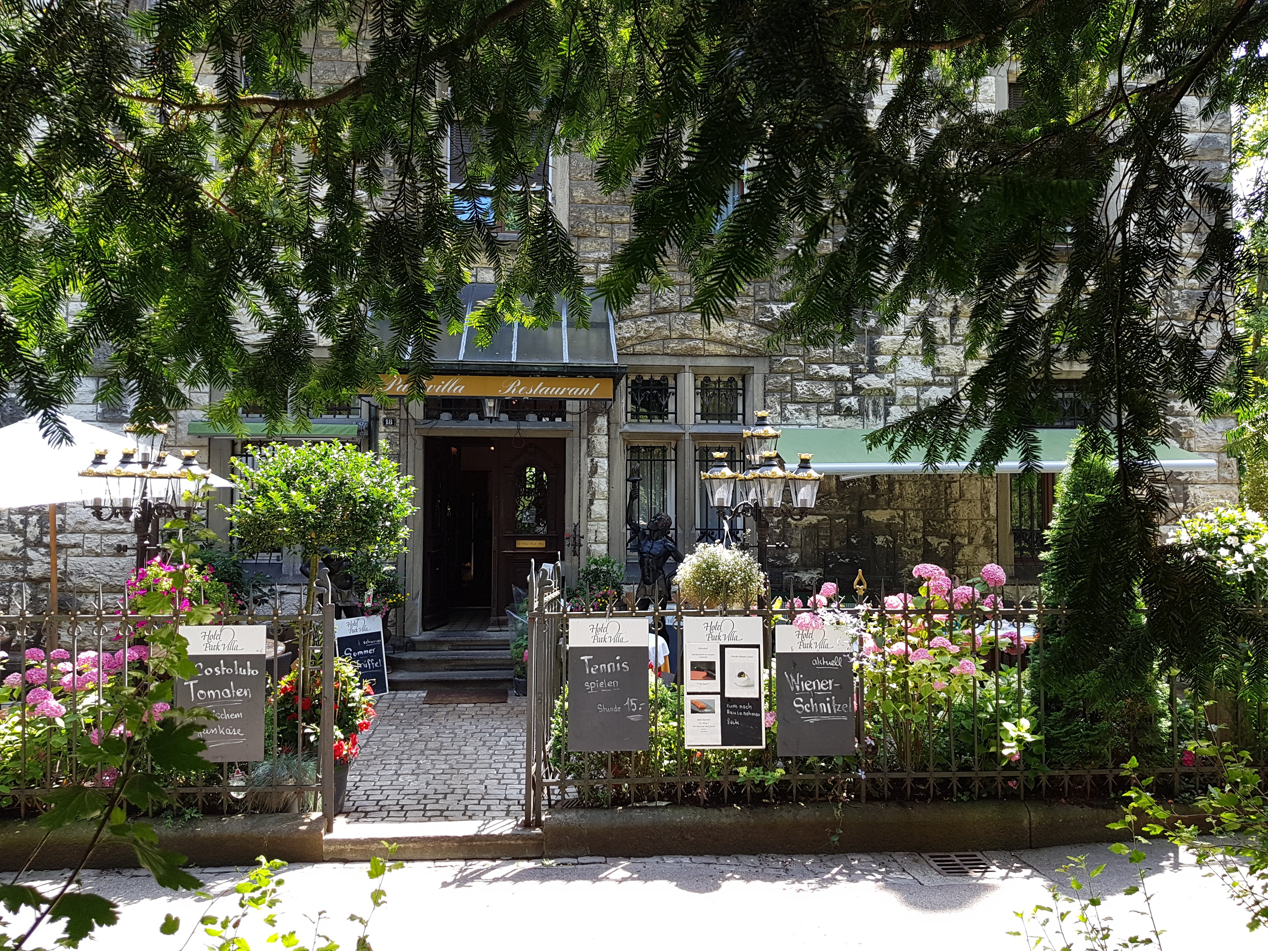 Hotel Park Villa-浴室