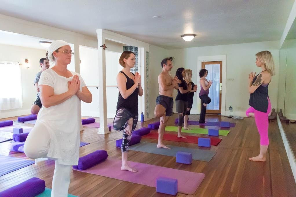 Ashland Hot Yoga-阿什兰必去景点