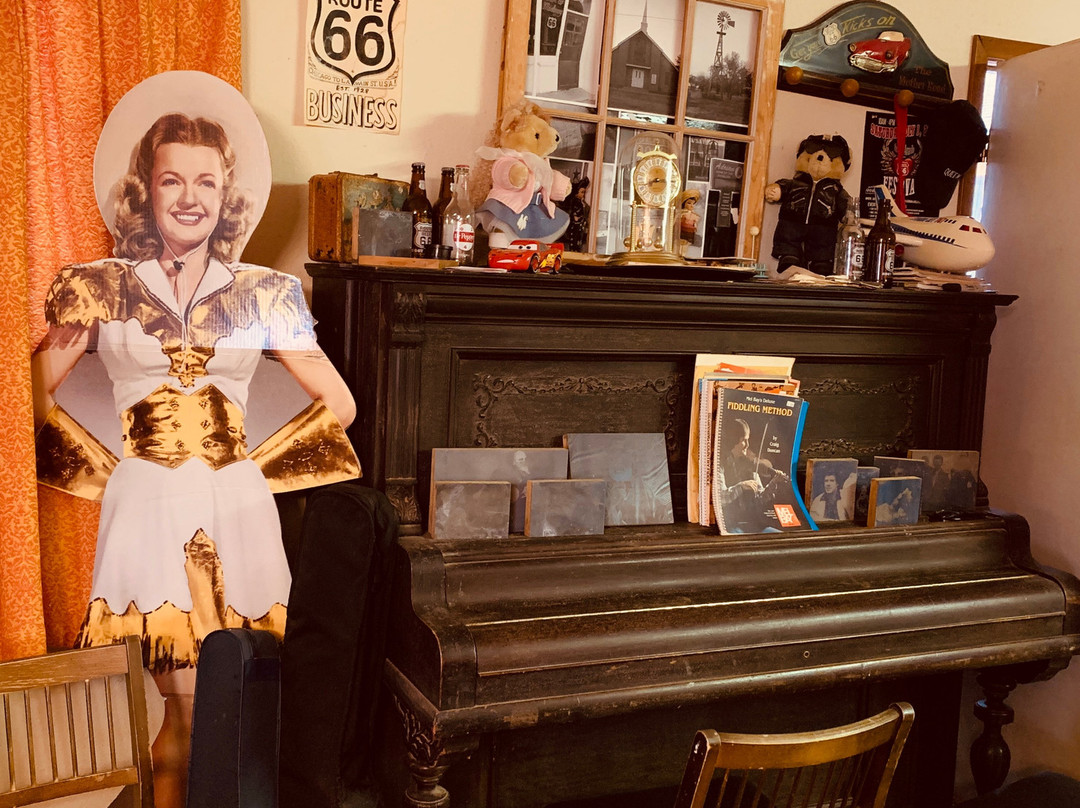 Fabulous 40s Motel主图