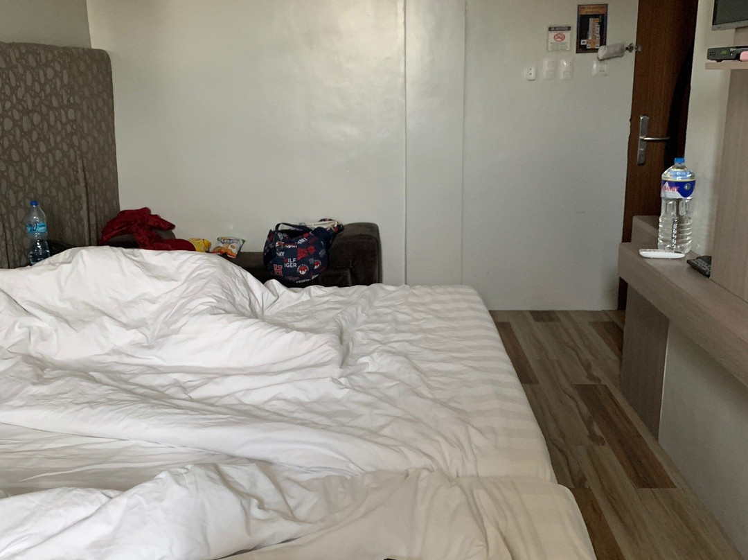 Pan Hotel and Resort主图