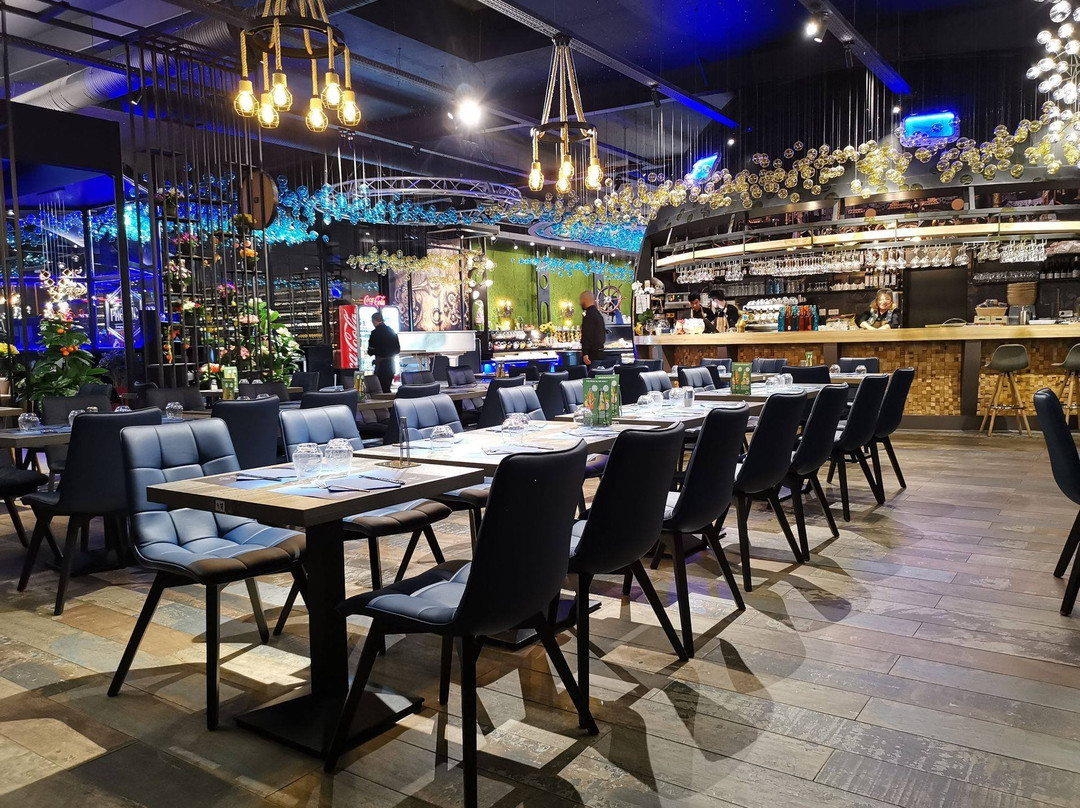 Pacific - Restaurant Sous Marin