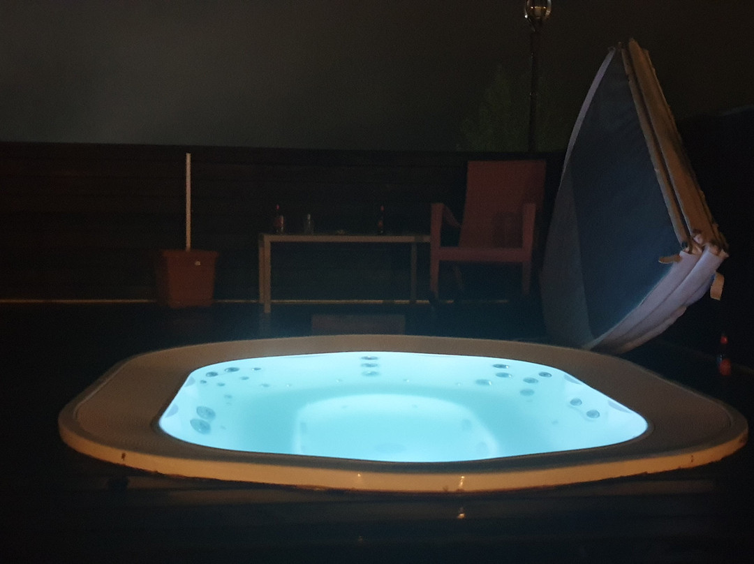 Hotel Terrace 8 by Mgzavrebi主图