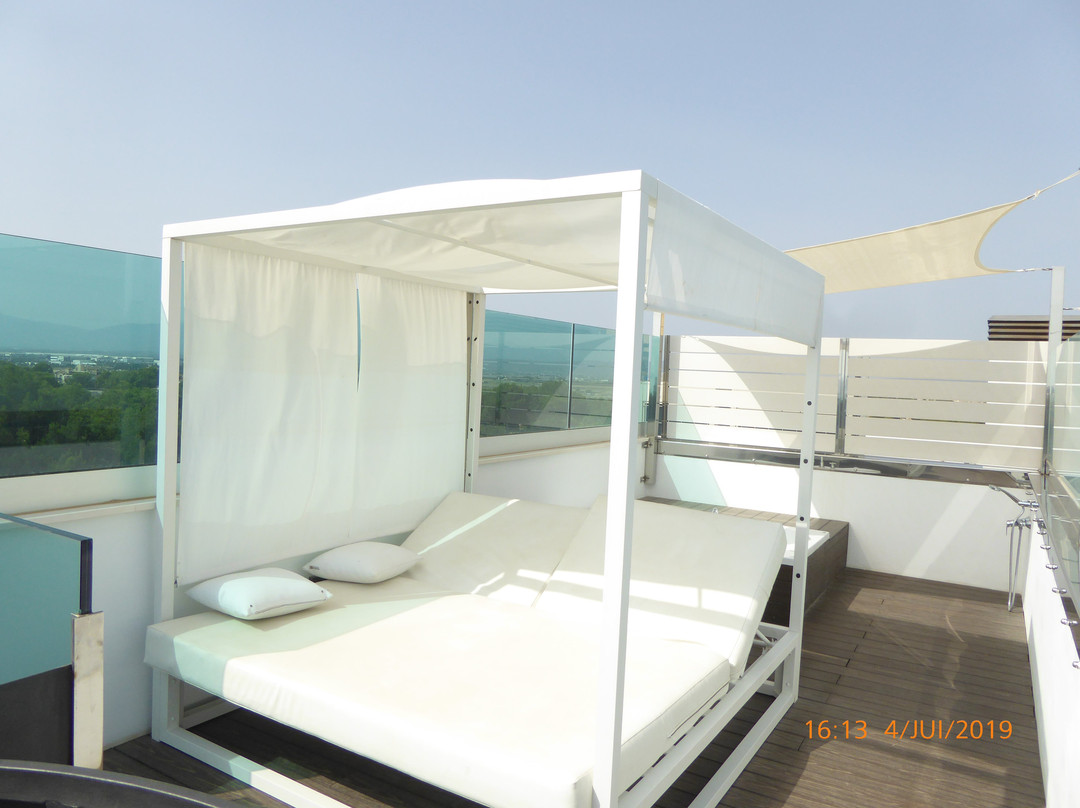 卢克索旅馆主图