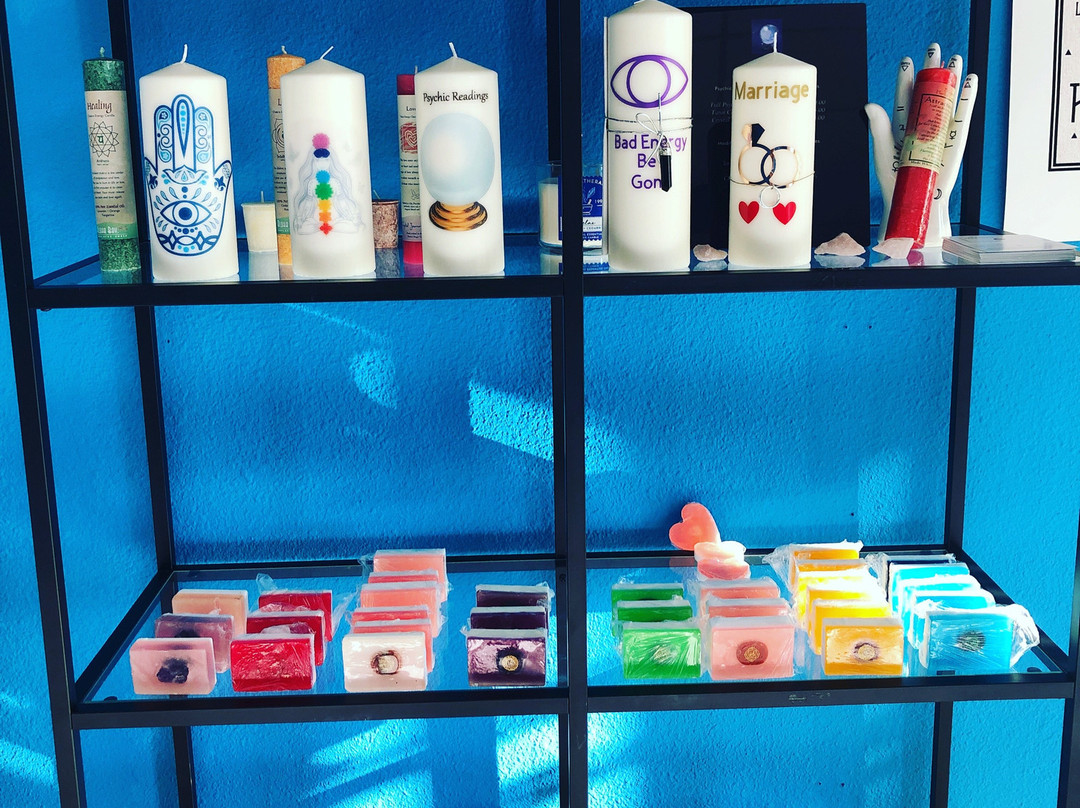 Psychic Tiffani Rose-Highland必去景点