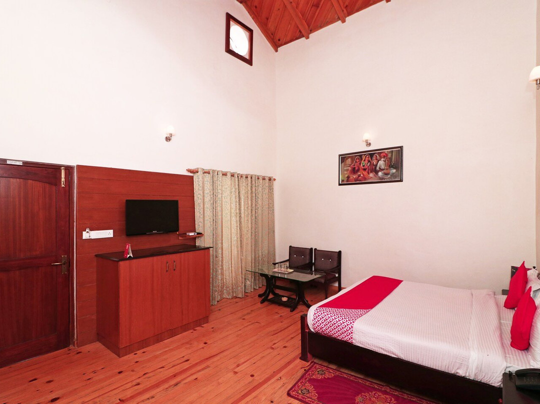OYO 15171 Shri Shail Inn主图