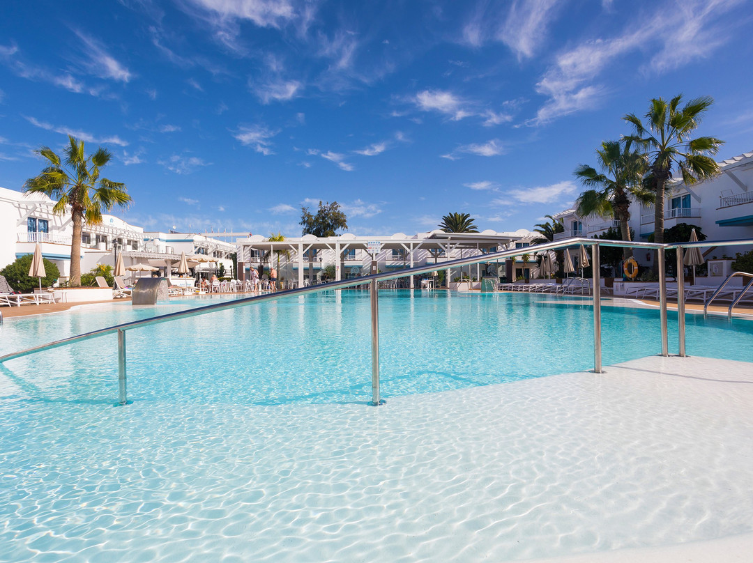 Hotel Arena Beach主图