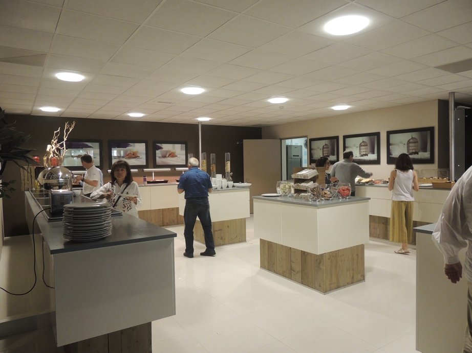 沃德斯霍顿酒店&会议中心-餐饮