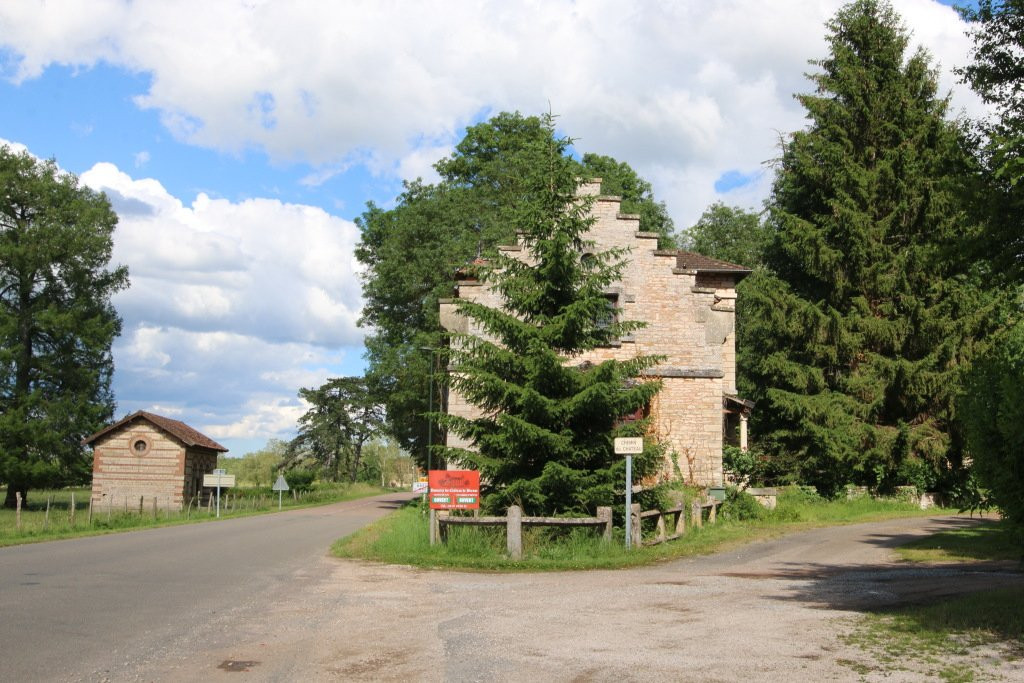 Chapelle du château de Bresse-Bresse-sur-Grosne必去景点