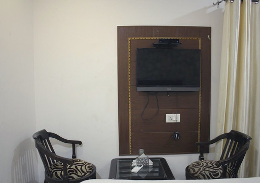 OYO 2103 Hotel Redwood主图