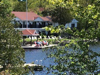 Severn Lodge-泳池